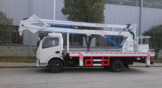 18�ז|�L(f��ng)�������߿����I(y��)܇(ch��)�DƬ