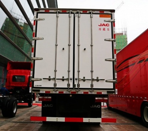 �����񠖰lǰ�ĺ�ˇ���9.6�����܇