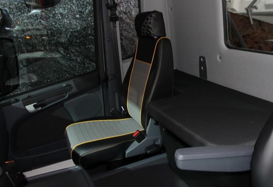 ˹���၆Gϵ����ж܇