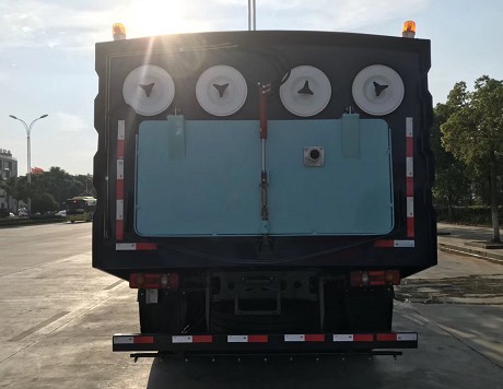 �|�L���\���m܇