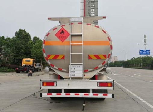 �|�L����ǰ�ĺ���X�Ͻ��͹�܇�DƬ