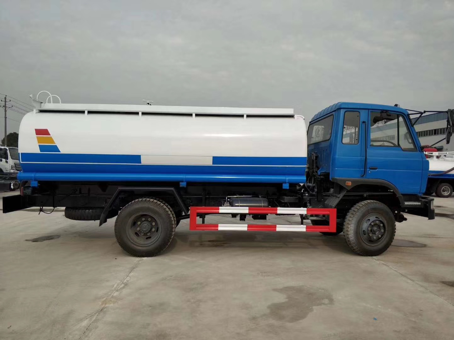 10-12���|�L(f��ng)�͹�܇�DƬ