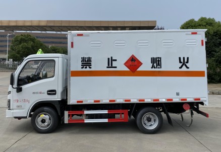 �����S�M(j��n)S80���Ͱ���L3.1��/3.4��3���ȼҺ�w��ʽ�\(y��n)ݔ܇