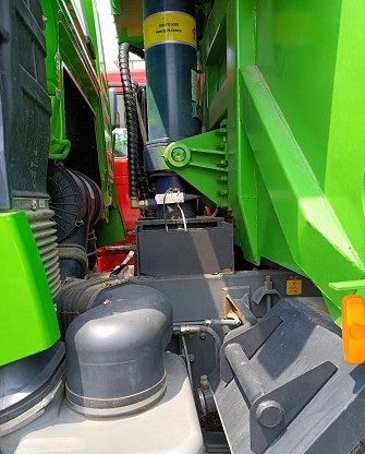 �����������TXС�Ę�����܇��440�R������LNG��Ȼ�⣬�����ƣ�