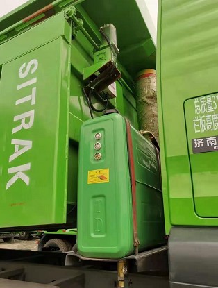 �����������ǵ¿�ǰ�ĺ����ж܇