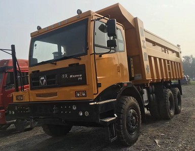 庫存徐工礦山車多方位圖片 庫存徐工礦山車多方位圖片