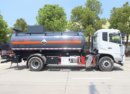 國六東風天錦化工車圖片 國六東風天錦化工車圖片