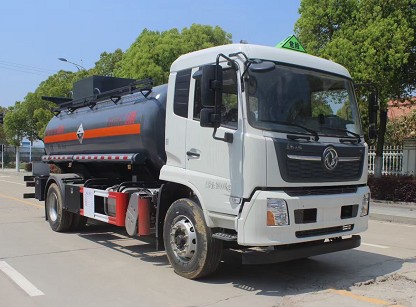 國六東風天錦化工車圖片 國六東風天錦化工車圖片