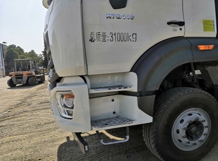 總質量31噸 總質量31噸