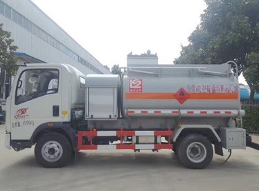 ����С�����w�C����܇�S�҃r��