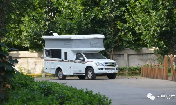 �R��D-MAX����ԽҰ��픷֕r��򌷿܇�Ǻ�DM2221-1��6����