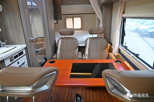 �R���M�����S��C�ͷ�܇