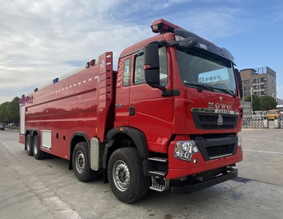 國(guó)六重汽豪沃前四后八24噸泡沫消防車(chē) 國(guó)六重汽豪沃前四后八24噸泡沫消防車(chē)