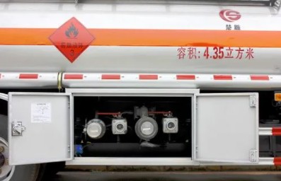 �͹�܇���w�DƬ