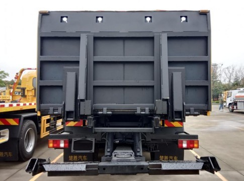 ��������W��8���S������܇