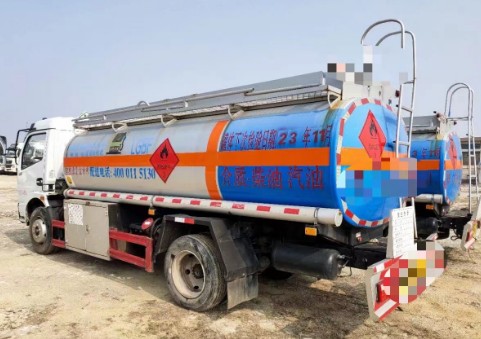 ����8������܇�������S������