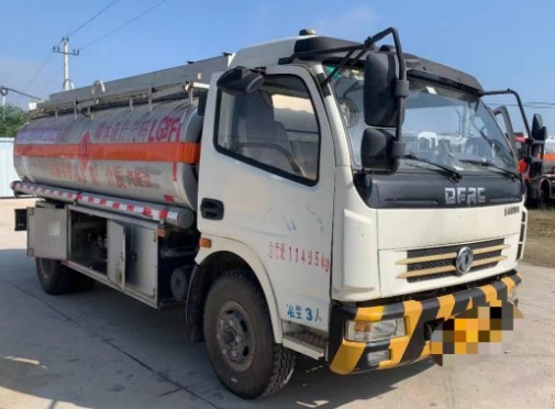 ����8������܇���ؑc����