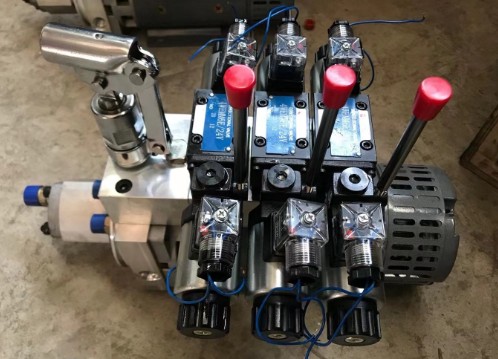 �\�i܇������Ԫ