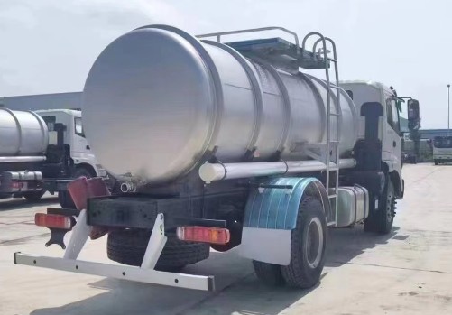 ����W��10��ʳƷ�����P��\ˮ܇