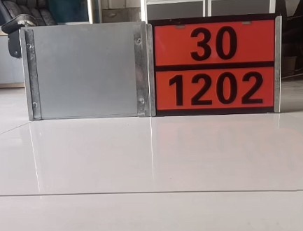 Σ�UƷ�R�e̖�a��UN���a