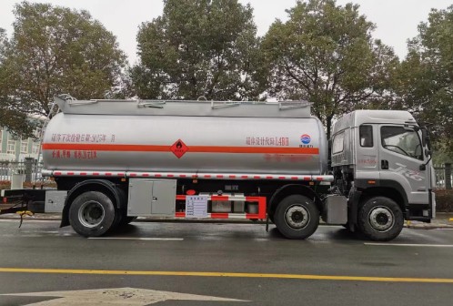 ���JK6ǰ�ĺ���20����ȼҺ�w��ʽ�\ݔ܇