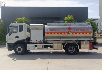 �|�L(f��ng)���\13.5���w�C(j��)����܇_�R����QXC5180GJYD6A���w�C(j��)����܇