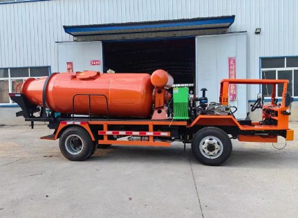 �Ĳ���2.5������܇����Һ������