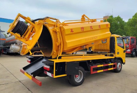 �|�L�������{����ϴ����܇_4+2�{����ϴ����܇