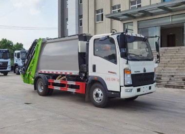 ����8�����s����܇_��������8�����s����܇